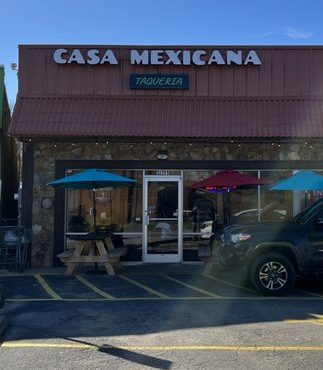 Entrega de Boletines en tienda mexicana Cancún